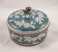 Round Covered Box