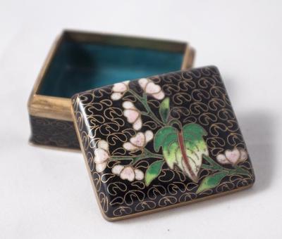 Square Covered Box